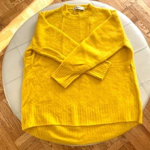 Zara Knit mustard yellow oversized cozy sweater size small